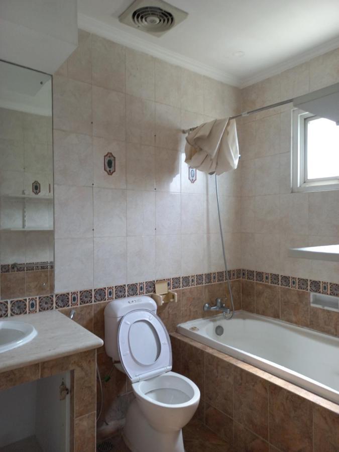 Margot Apartment Pondok Indah Джакарта Экстерьер фото